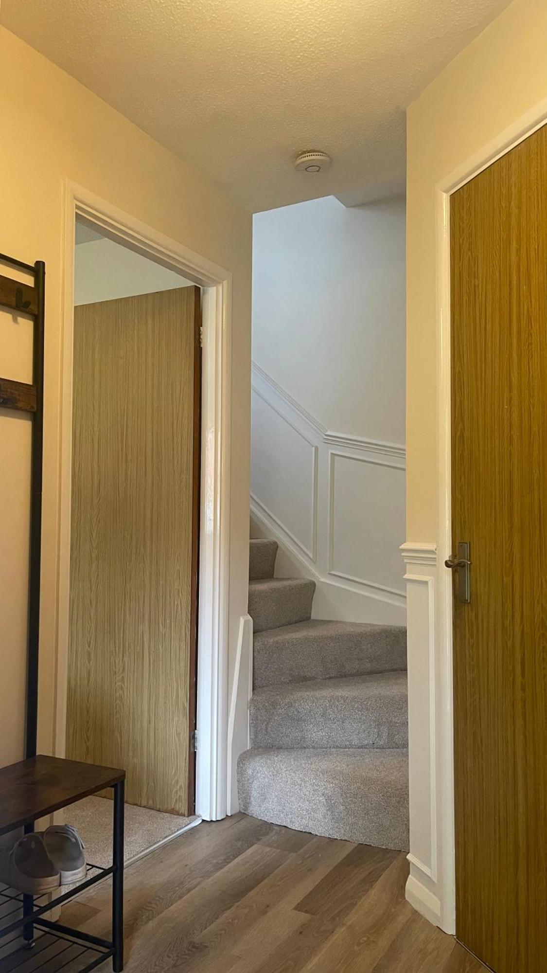 Entire Home With Private Entrance Earley Экстерьер фото